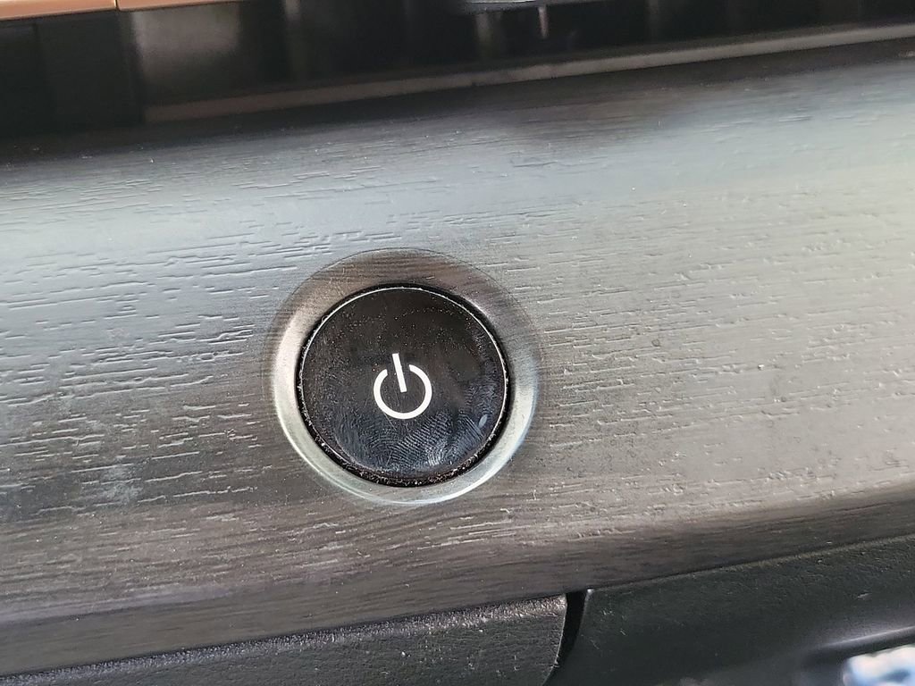 Used 2023 Nissan Ariya FWD image 11