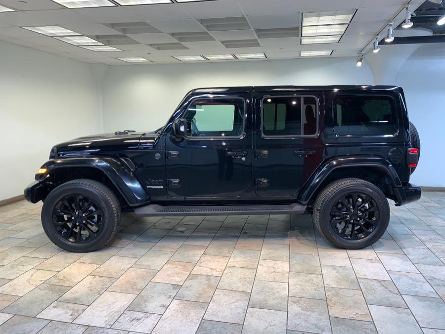 Used 2022 Jeep Wrangler Unlimited Sahara AWD/4WD image 11