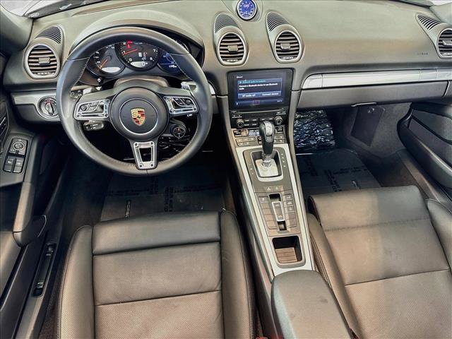 Certified 2024 Porsche 718 Boxster RWD image 18