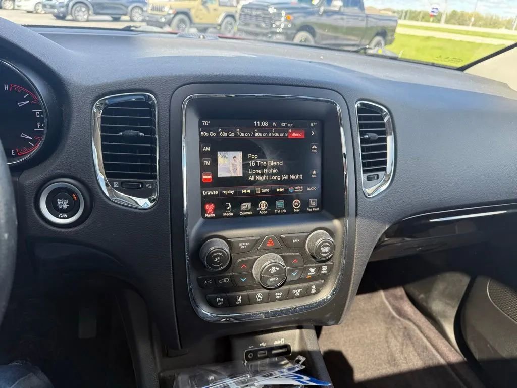 Used 2017 Dodge Durango Citadel w/ Technology Group AWD/4WD image 18