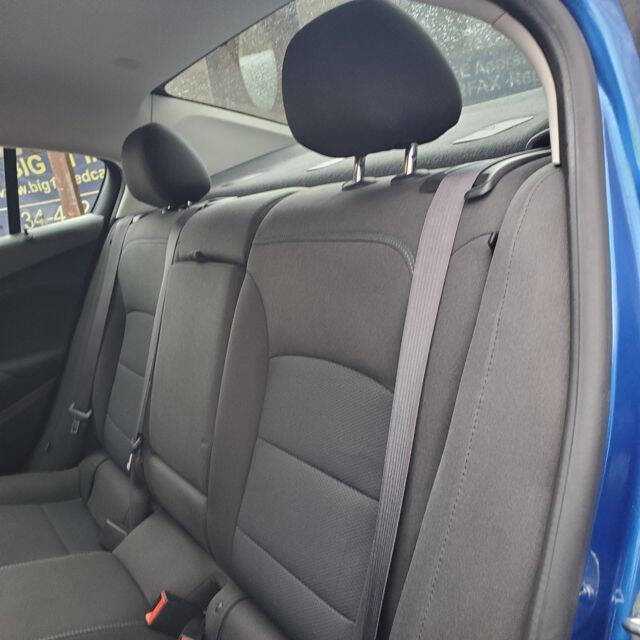 Used 2016 Chevrolet Cruze LT w/ Convenience Package FWD image 40