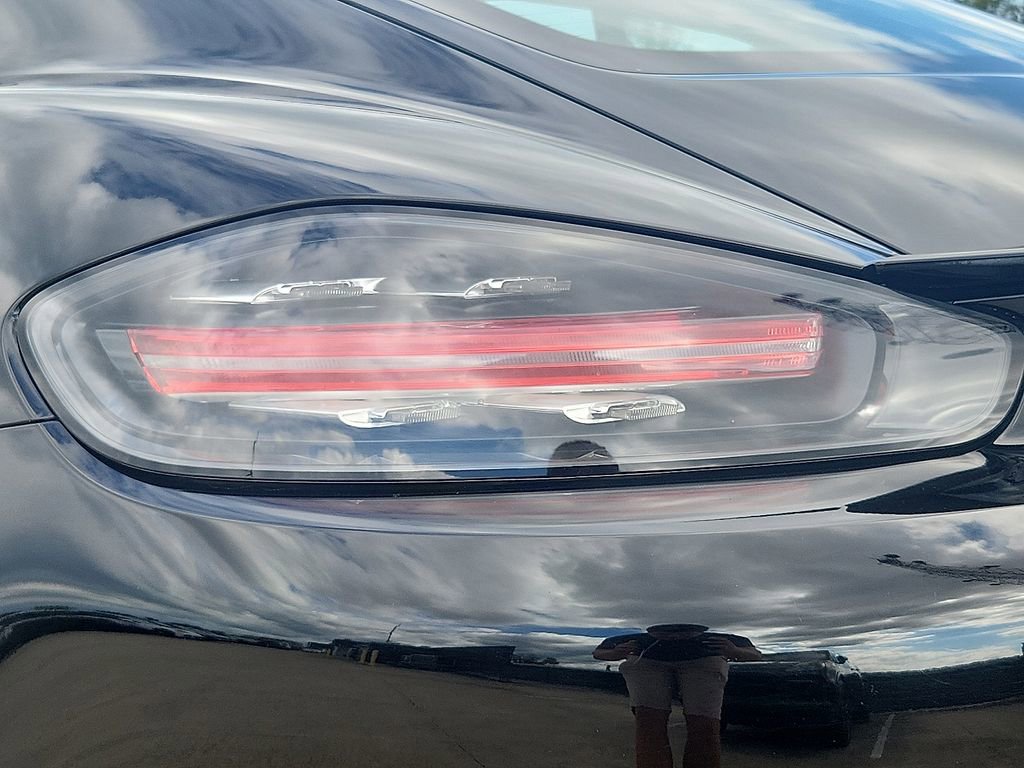 Certified 2018 Porsche 718 Cayman image 10