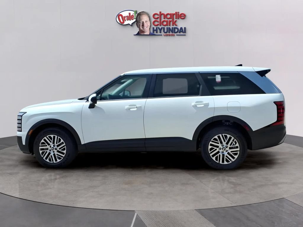New 2026 Hyundai Palisade SE FWD image 2