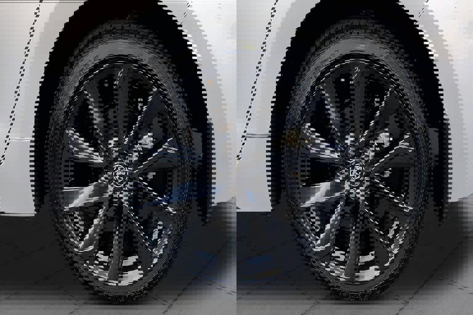 Used 2024 Toyota Corolla XSE FWD image 11