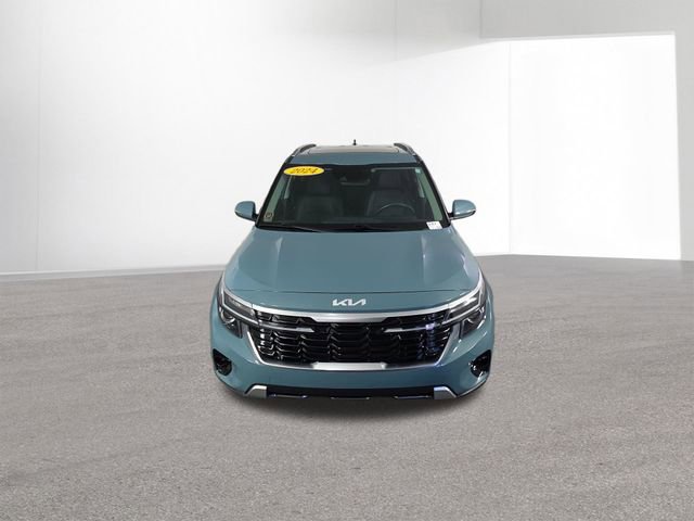 Used 2024 Kia Seltos EX AWD/4WD image 45