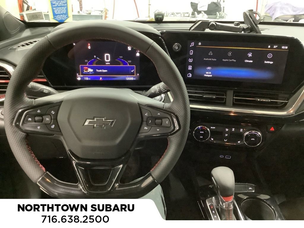 Used 2024 Chevrolet Trax RS image 14