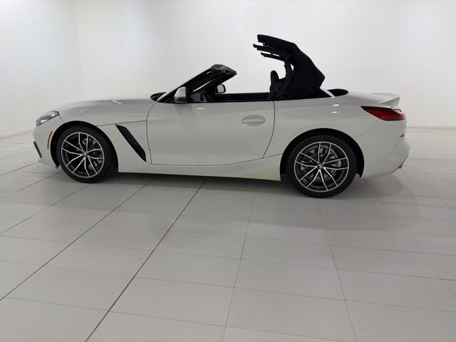 Used 2020 BMW Z4 sDrive30i image 3