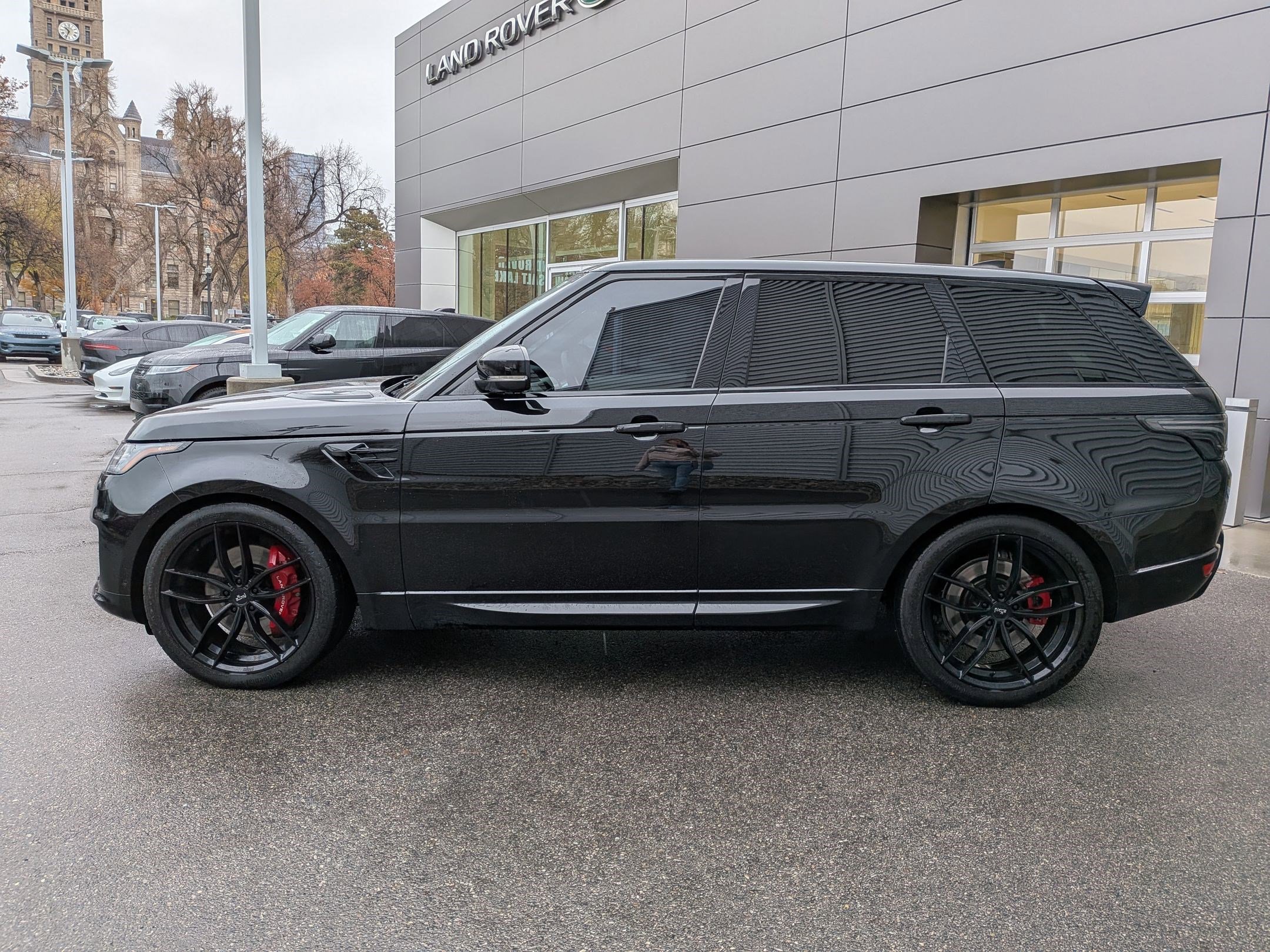 Certified 2020 Land Rover Range Rover Sport HST image 11