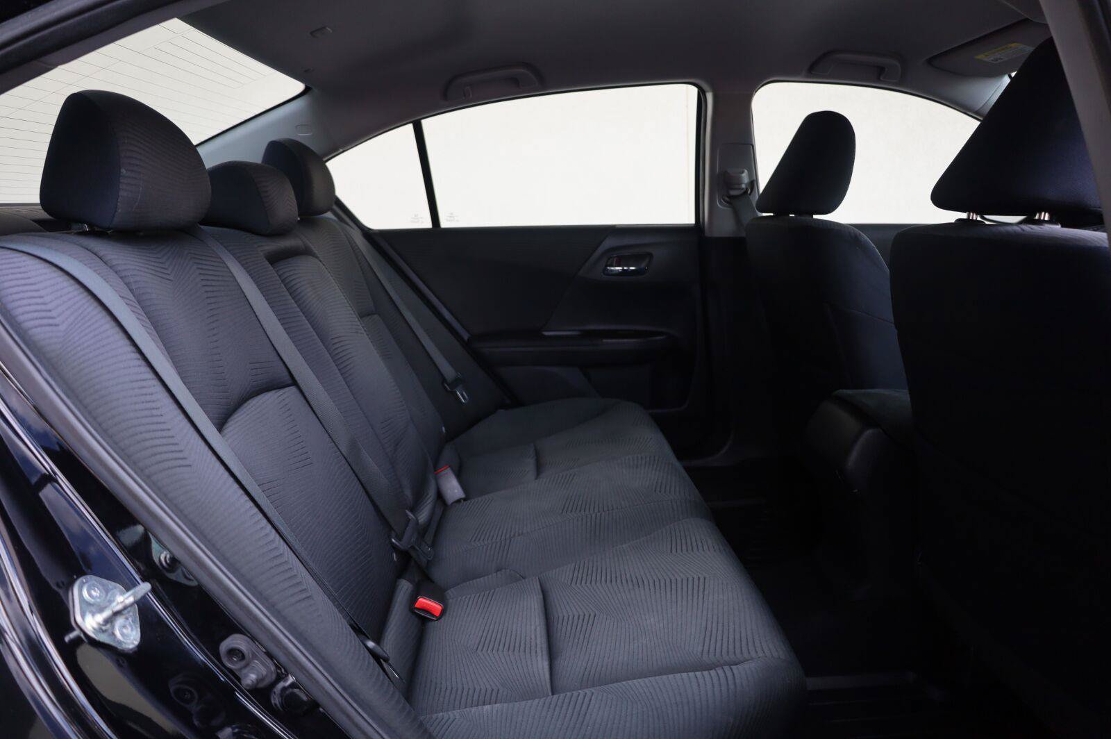 Used 2015 Honda Accord LX image 23