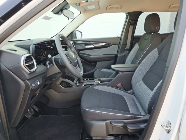 New 2026 Chevrolet TrailBlazer LS w/ LS Convenience Package FWD image 11