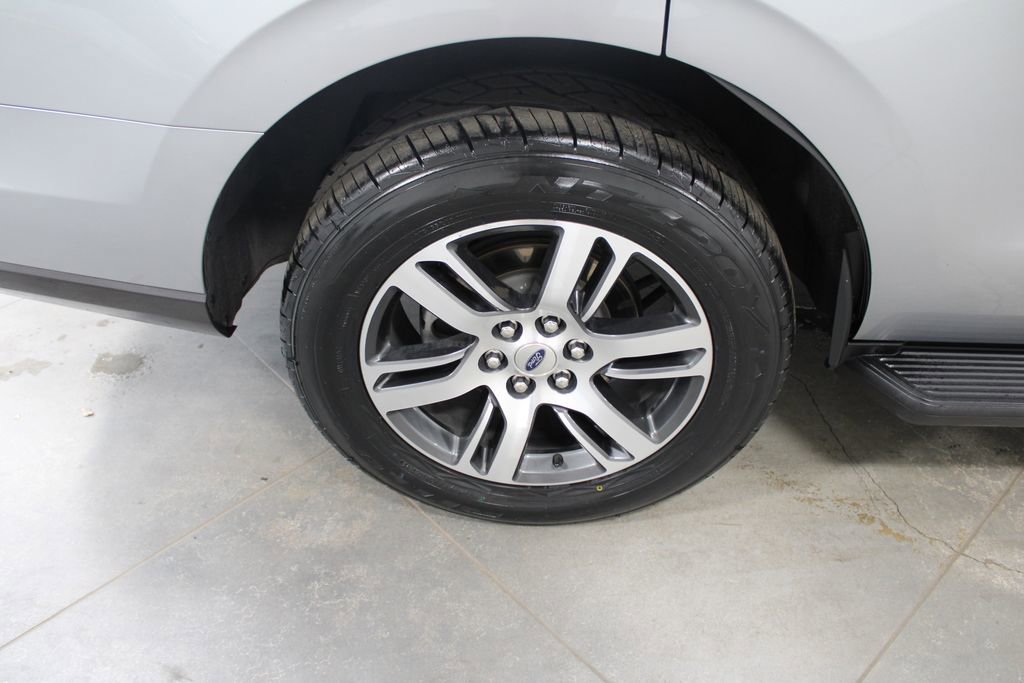 Used 2024 Ford Expedition Limited image 62