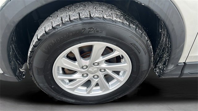 Used 2019 Mitsubishi Eclipse Cross ES image 23