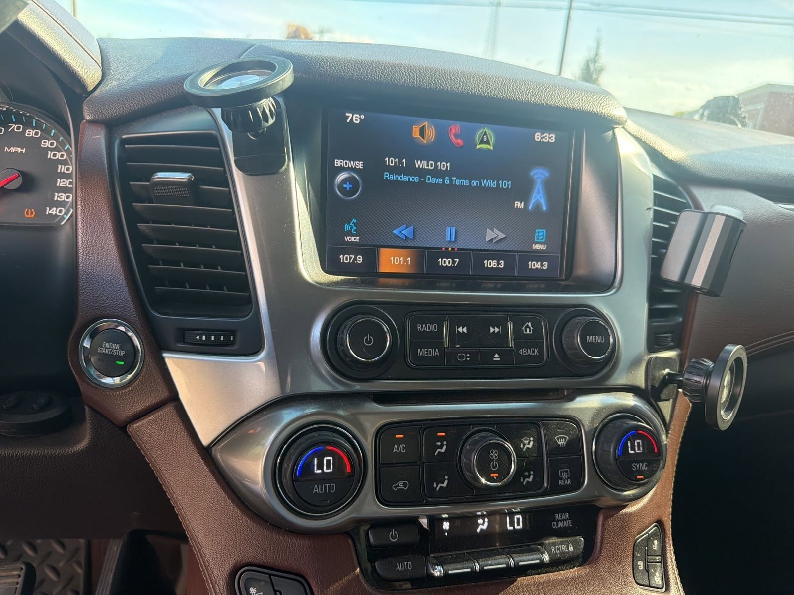 Used 2015 Chevrolet Tahoe LTZ AWD/4WD image 20