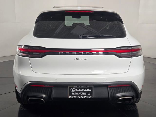 Used 2024 Porsche Macan image 5