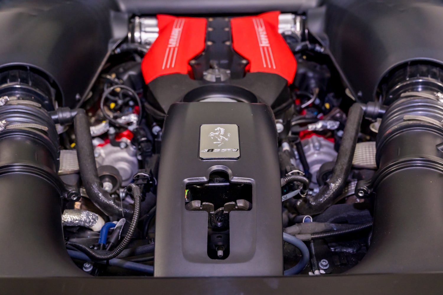 Certified 2019 Ferrari 488 GTB RWD image 46