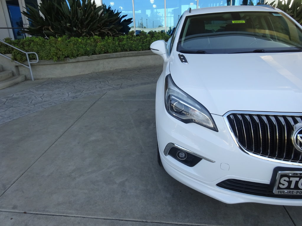 Certified 2017 Buick Envision Essence FWD image 32