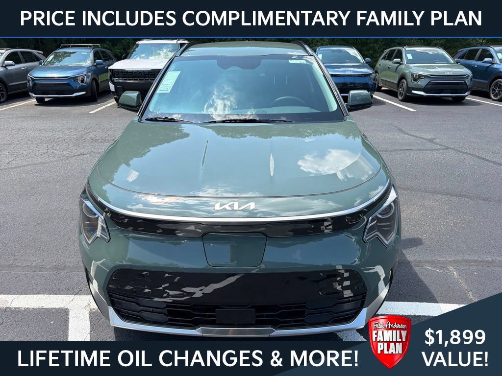 New 2026 Kia Niro Wind FWD image 2