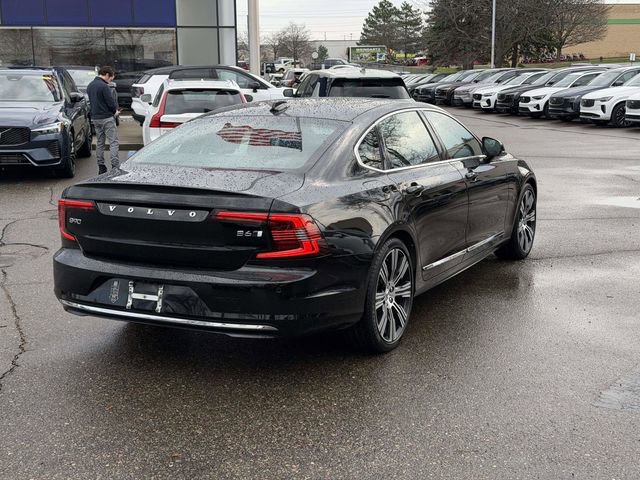 Used 2023 Volvo S90 B6 Plus w/ Protection Package Premier image 4