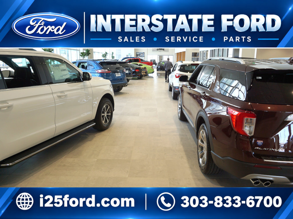 Used 2024 Ford Escape ST-Line Select w/ Tech Pack #2 AWD/4WD image 4