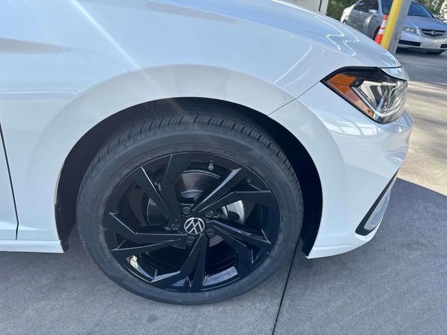 New 2026 Volkswagen Jetta SE image 8