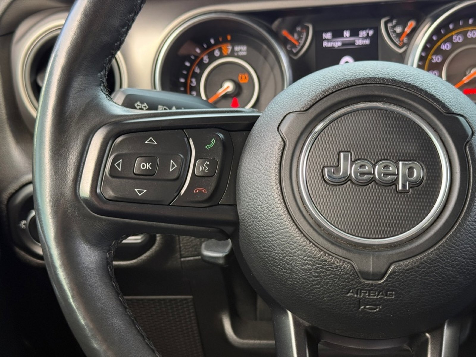 Used 2019 Jeep Wrangler Unlimited Sport w/ Cold Weather Group image 19