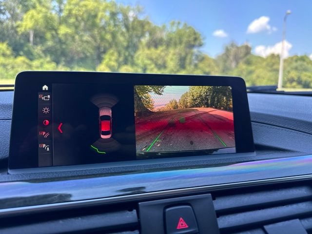 Used 2018 BMW 330i xDrive Sedan AWD/4WD image 20