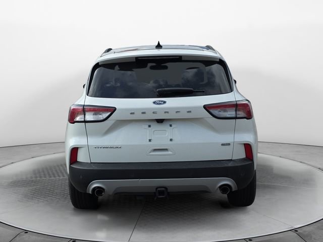 Used 2022 Ford Escape Titanium w/ Class II Trailer Tow Package image 4