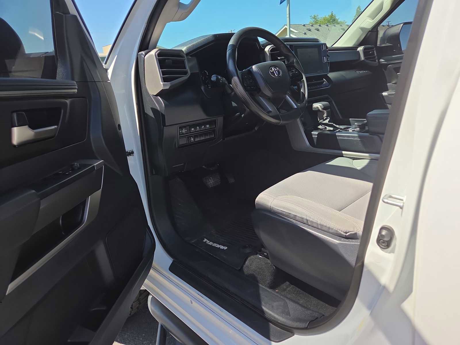 Used 2023 Toyota Tundra SR5 AWD/4WD image 10