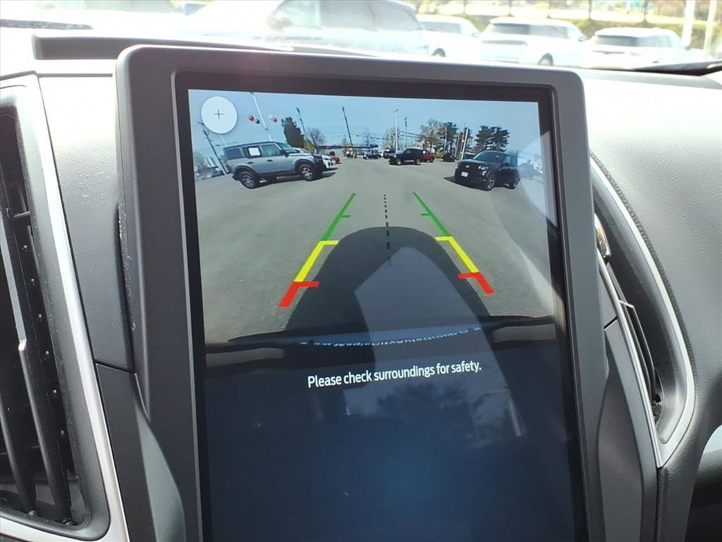 Certified 2024 Ford Edge SE image 15