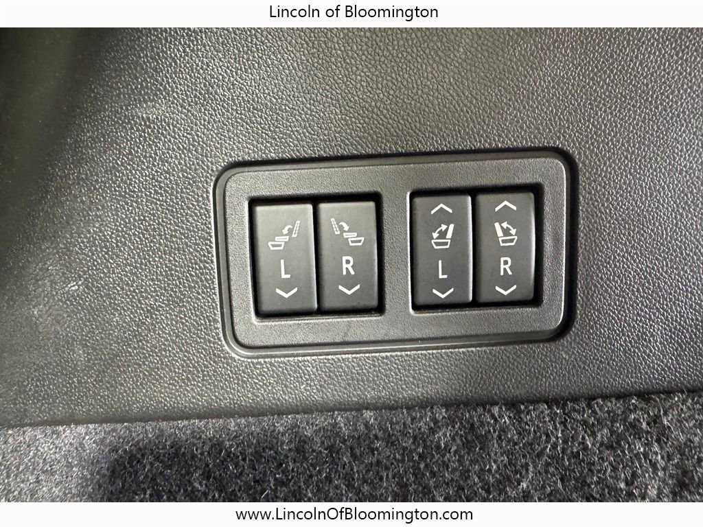 Used 2024 Cadillac XT6 Sport w/ LPO, Onyx Lite Package AWD/4WD image 22