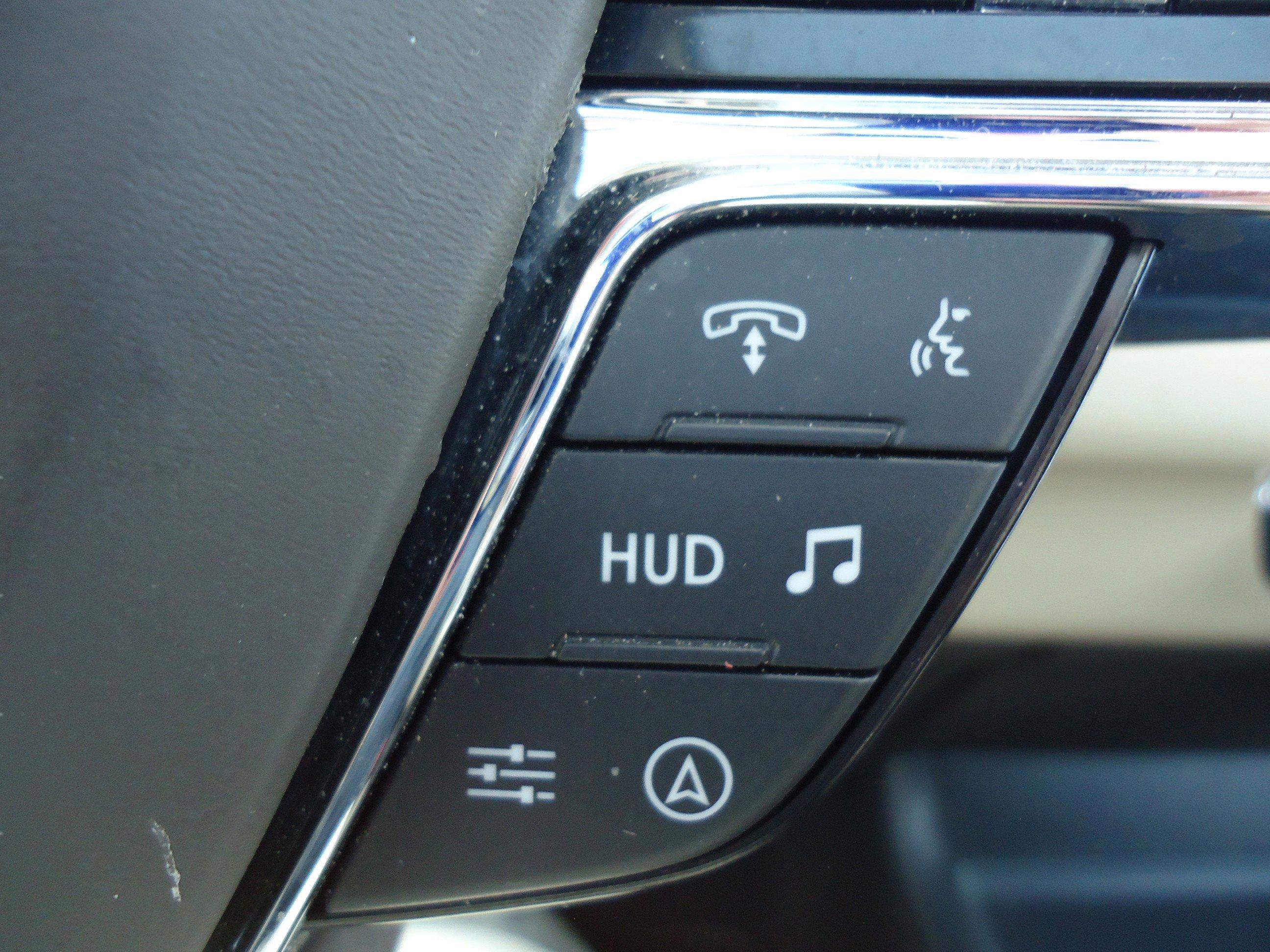 Used 2022 Lincoln Navigator Reserve AWD/4WD image 11