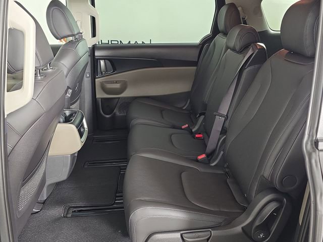 New 2026 Kia Carnival image 21