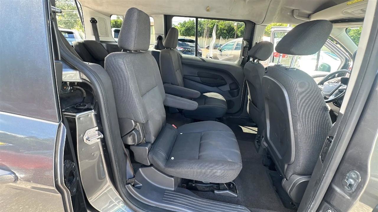 Used 2016 Ford Transit Connect XLT FWD image 29