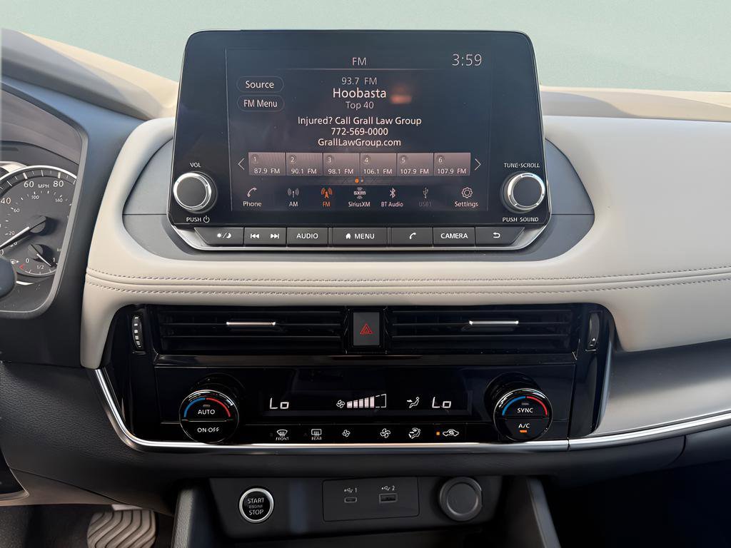 Used 2022 Nissan Rogue SV FWD image 18