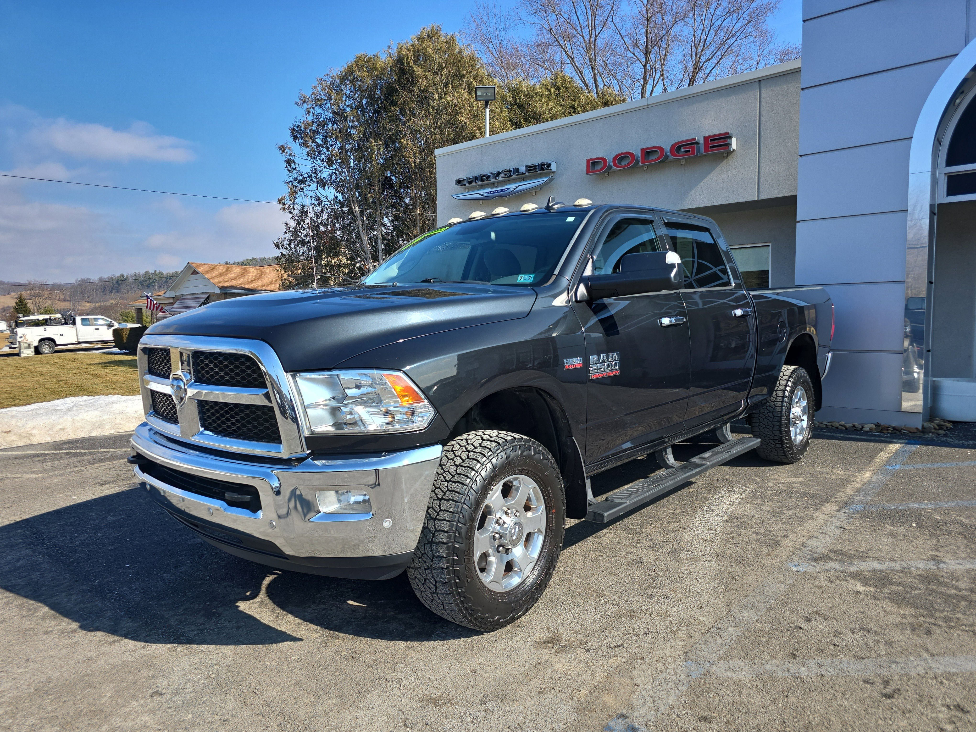 Used 2017 RAM 2500 SLT w/ Snow Chief Group image 8