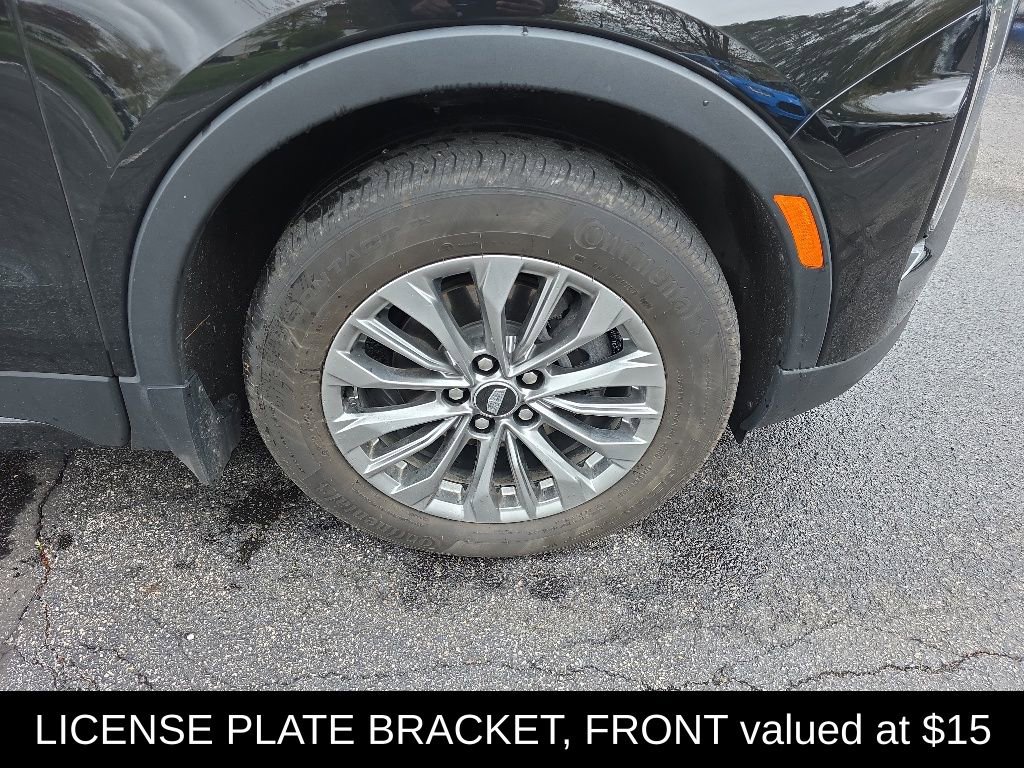 Used 2024 Cadillac XT4 Premium Luxury w/ Active Safety Package AWD/4WD image 10