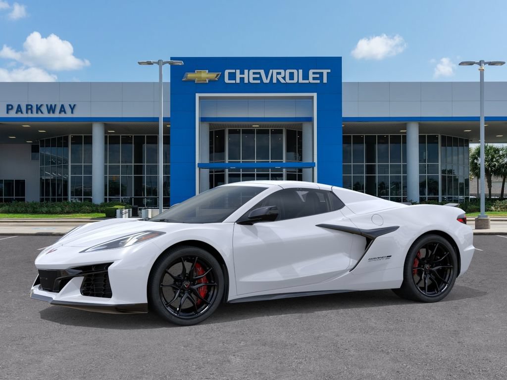 New 2027 Chevrolet Corvette Grand Sport w/ Stealth Interior Trim Package RWD image 2