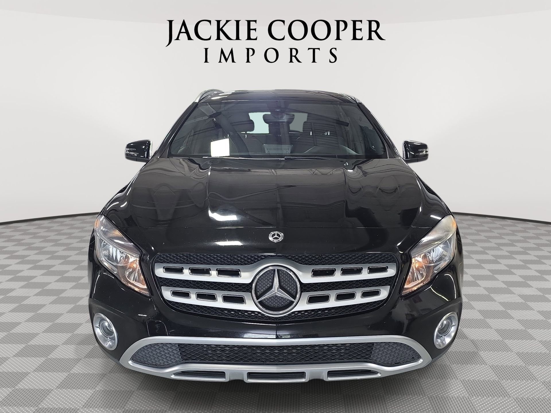 Certified 2018 Mercedes-Benz GLA 250 4MATIC image 2