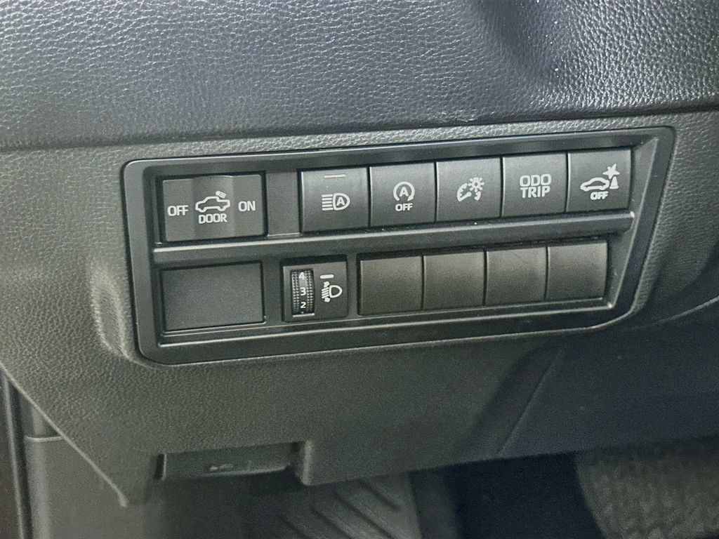 Used 2023 Toyota Tundra SR5 w/ SR5 Convenience Package RWD image 23