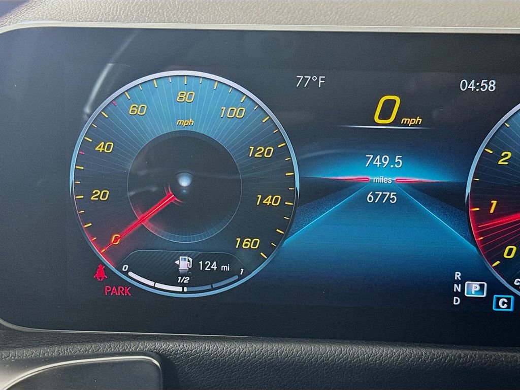 Used 2021 Mercedes-Benz GLB 250 image 14