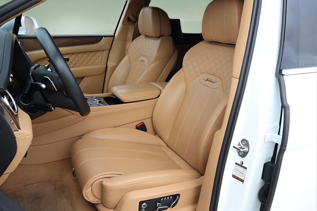 Used 2023 Bentley Bentayga Speed AWD/4WD image 14