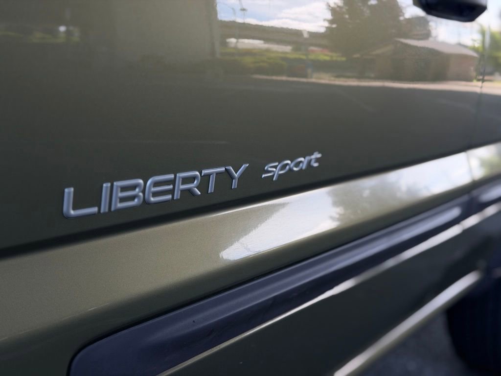 Used 2003 Jeep Liberty Sport AWD/4WD image 16