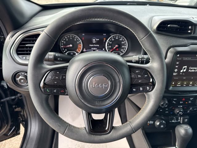 Used 2021 Jeep Renegade Latitude w/ Luxury Group II image 12