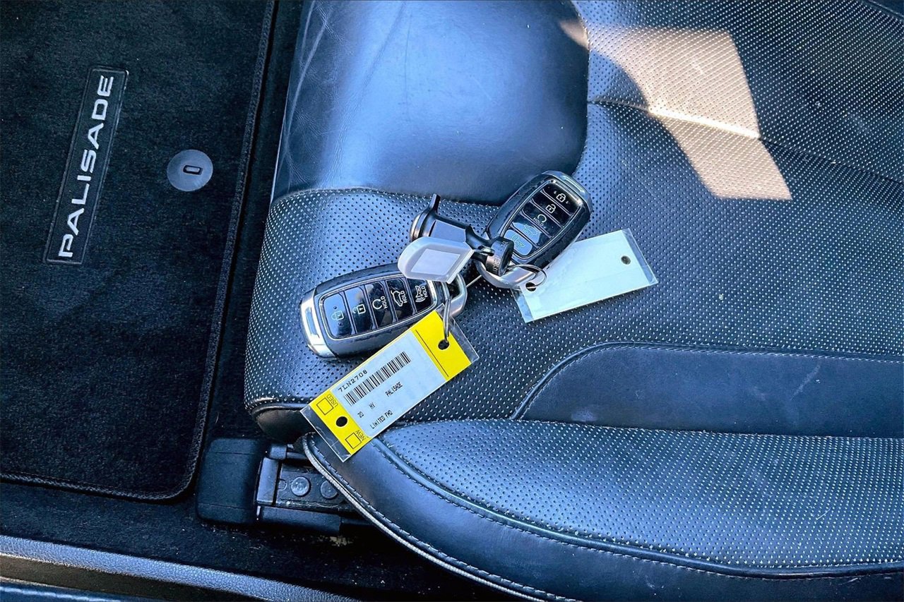 Used 2020 Hyundai Palisade Limited image 34