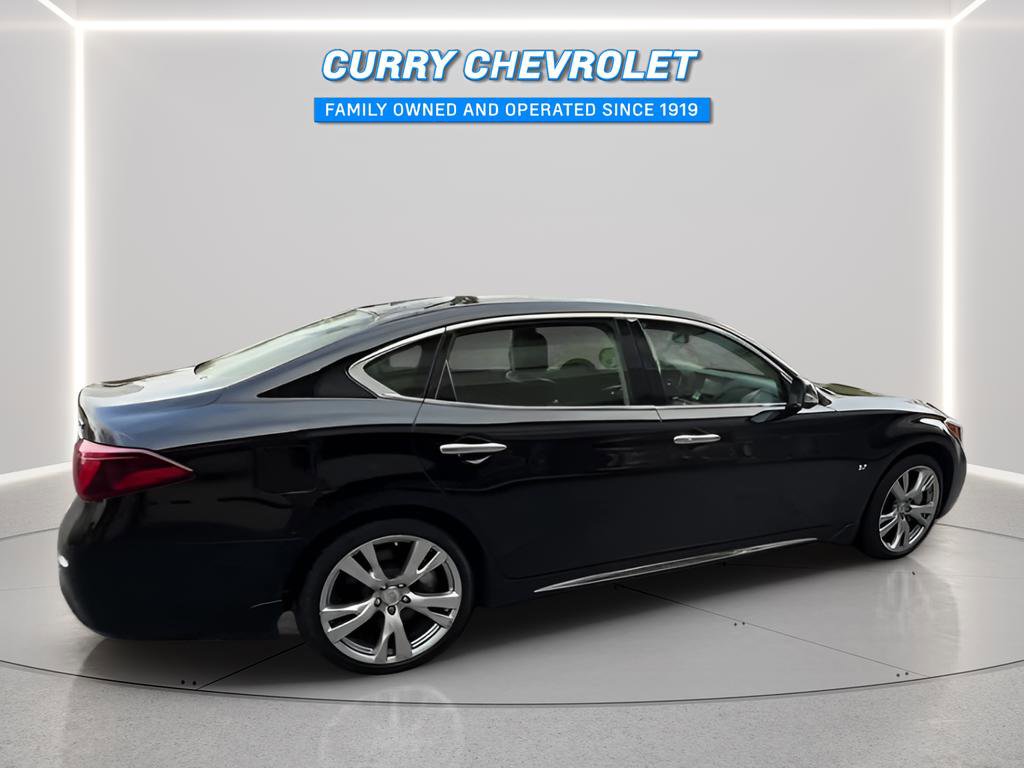 Used 2017 INFINITI Q70 L 3.7 AWD/4WD image 14