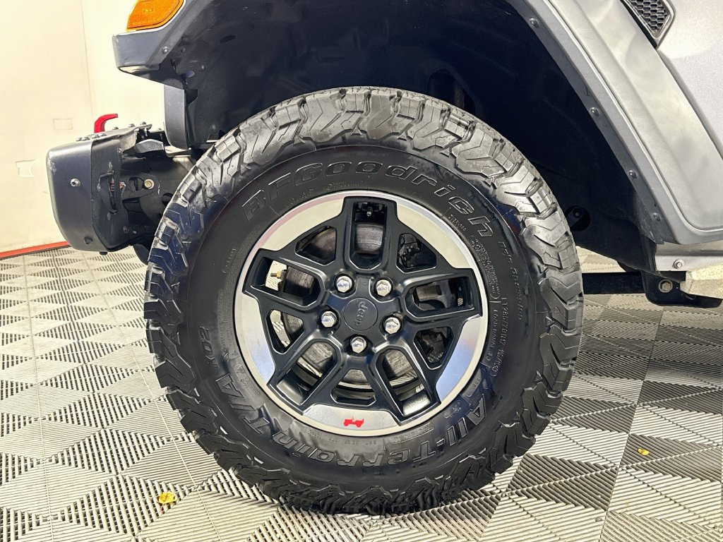 Used 2018 Jeep Wrangler Unlimited Rubicon w/ LED Lighting Group AWD/4WD image 30