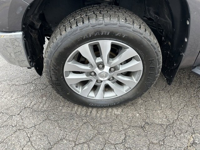 Used 2017 Toyota Tundra Limited image 12