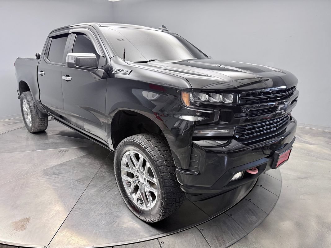 Used 2020 Chevrolet Silverado 1500 LT Trail Boss AWD/4WD image 3