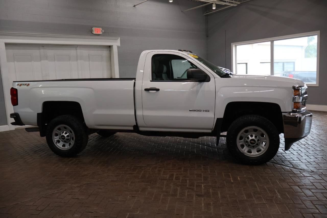 Used 2017 Chevrolet Silverado 2500 W/T w/ WT Convenience Package AWD/4WD image 8