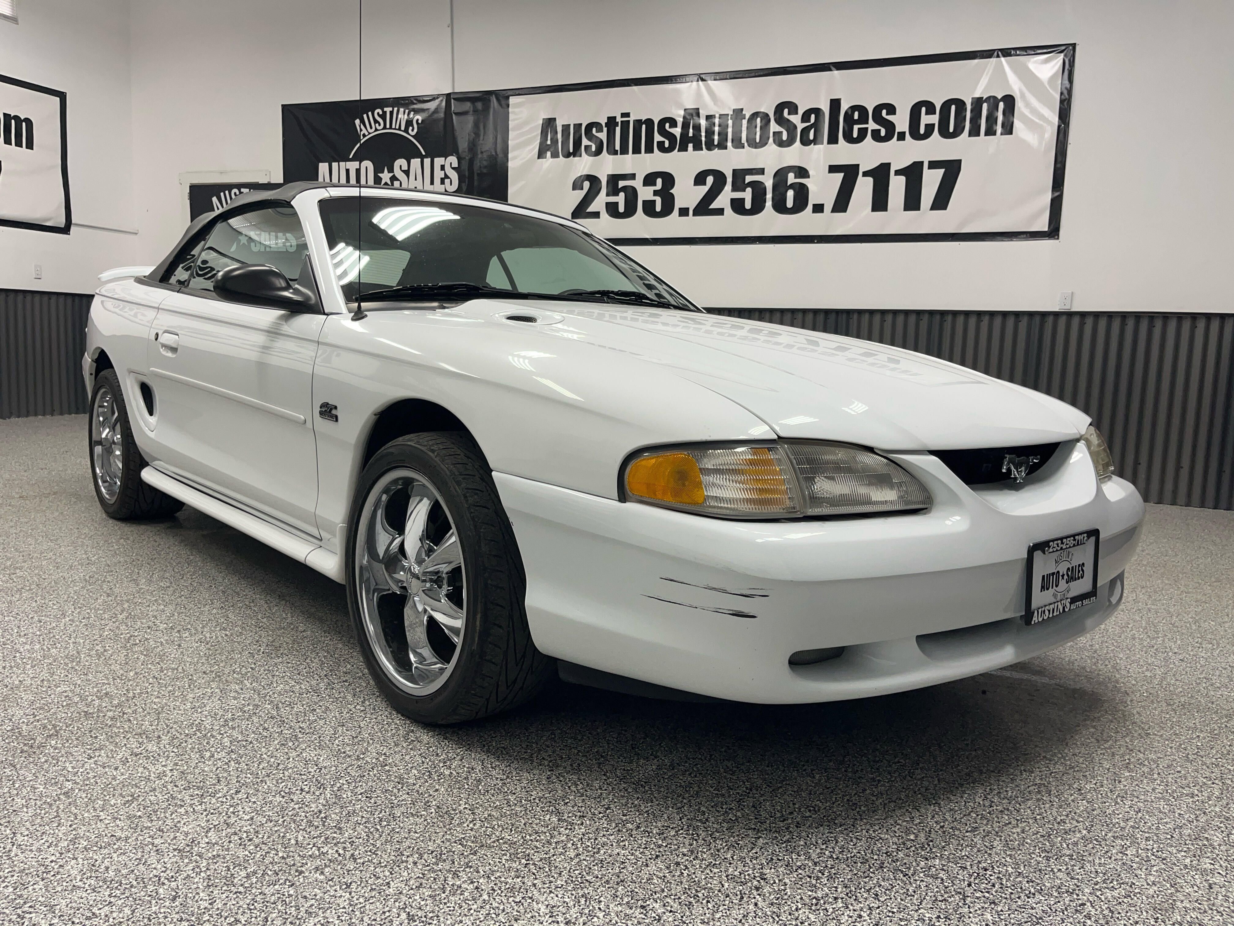 Used 1995 Ford Mustang GT RWD image 1